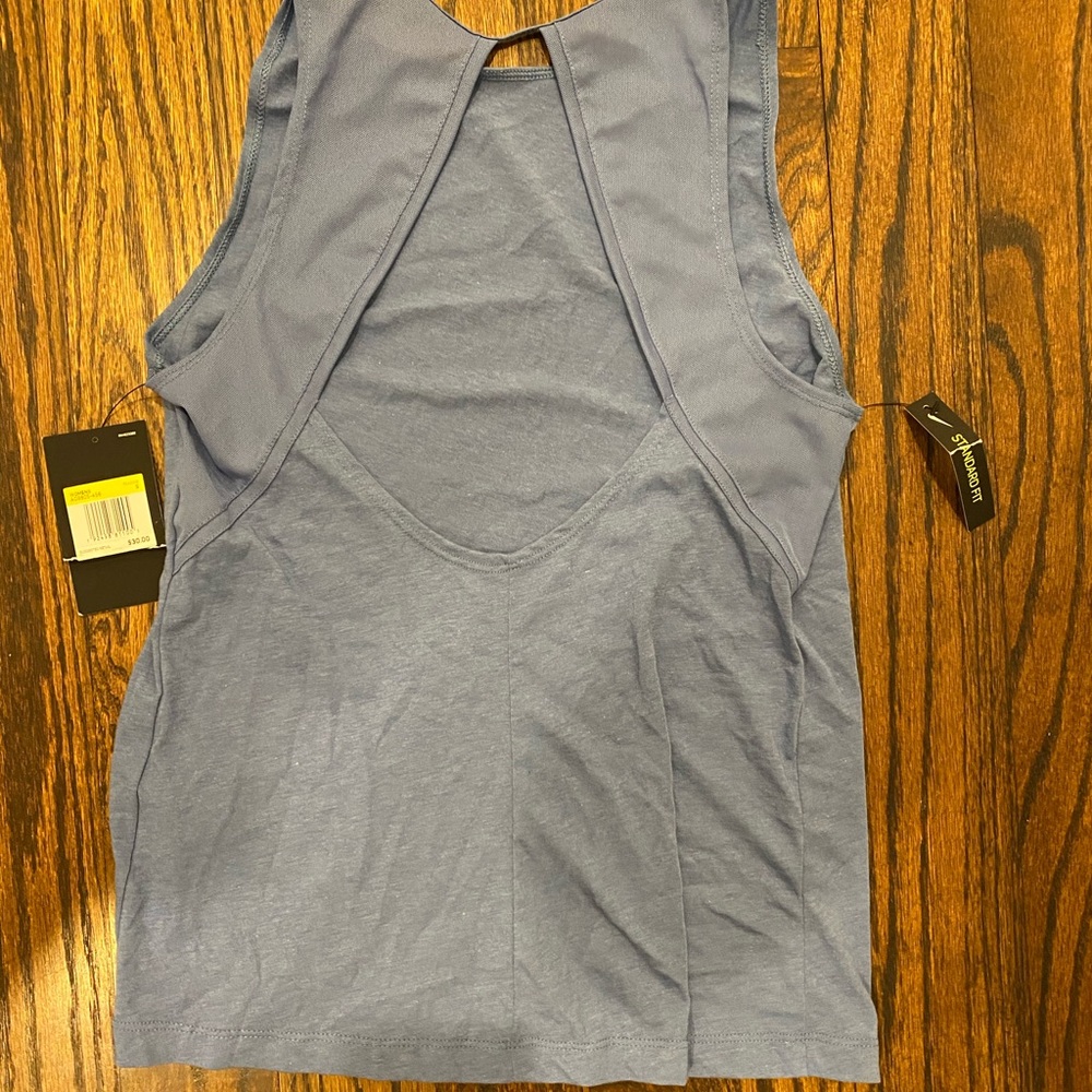 Nike Dry fit tank top with the back out